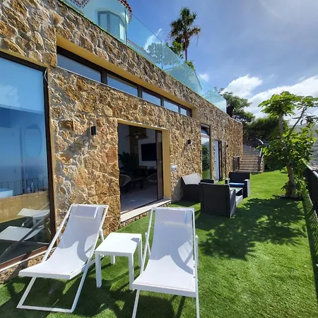 Canela & Bespoke Experiences * Sauzal